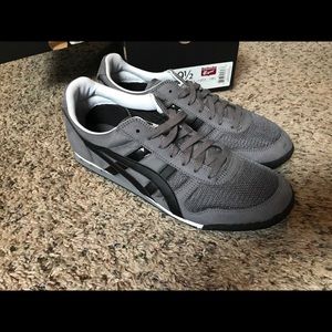 Onitsuka Tiger Ultimate 81  - 9 1/2